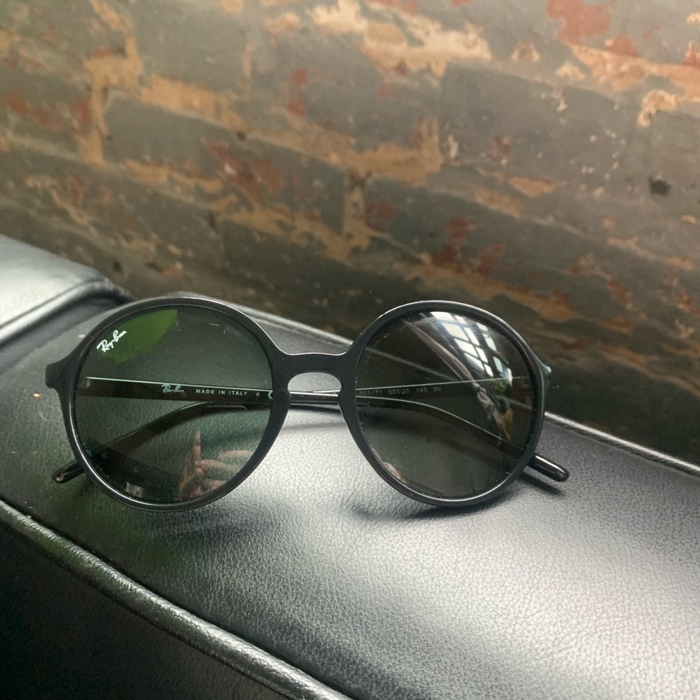 Rayban round sunglasses